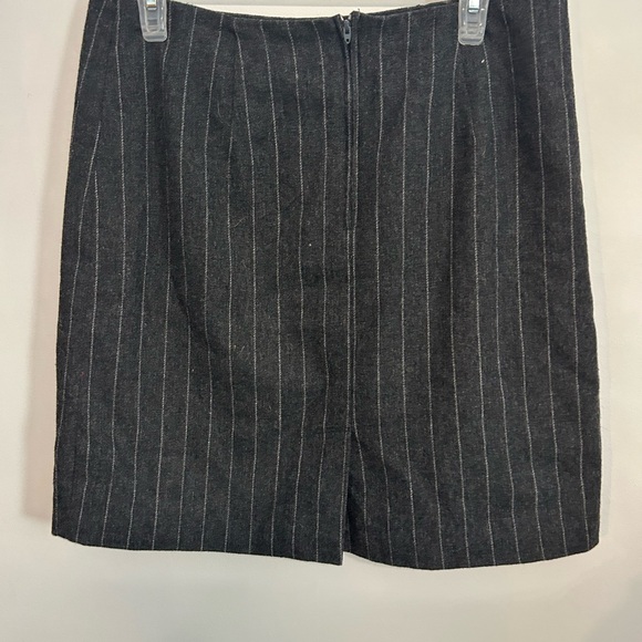 Hillard & Hanson Charcoal Pinstripe Pencil Skirt - Picture 3 of 5